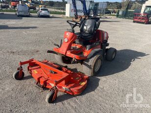 جزازة العشب Kubota F3680 4x4 Tondeuse Autoportee