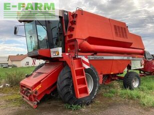 ماكينة حصادة دراسة Massey Ferguson 40