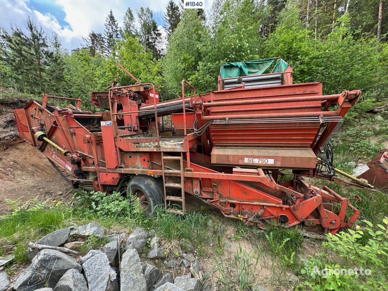 آلة جمع الحجارة Grimme SL 750 Potetopptaker